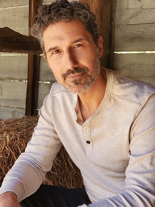 Survivor: Africa Winner, Humanitarian and Cancer Survivor Ethan Zohn ...